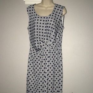 The Limited Dress‎